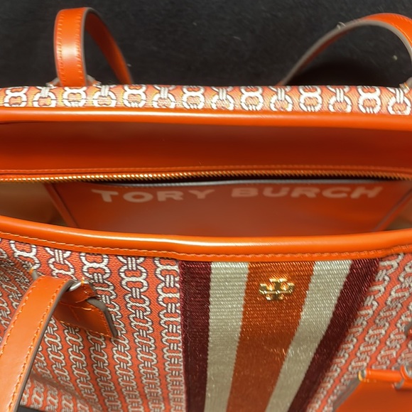 Tory Burch Gemini Link Tote Bag - Picture 2 of 7